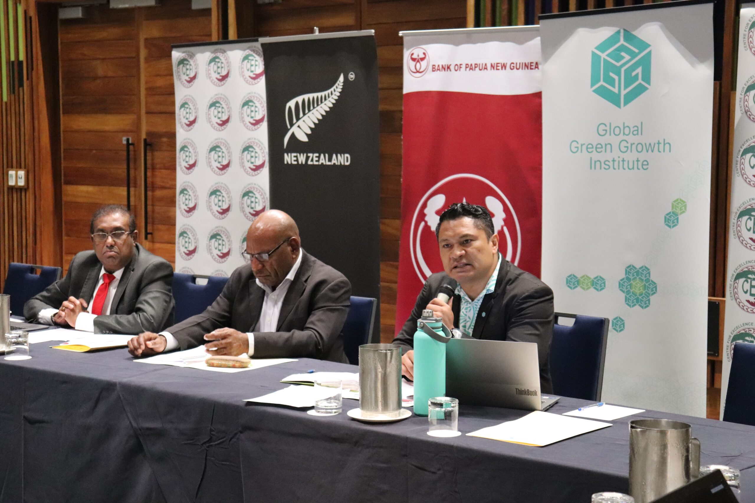 (from left to right) CEFI Executive Saliya Ranasinghe, Assistant Deputy Governor, FSSG, Bank of PNG, George Awap and GGGI Deputy Country Representative Peniamina Leavai, chairing the meeting.
